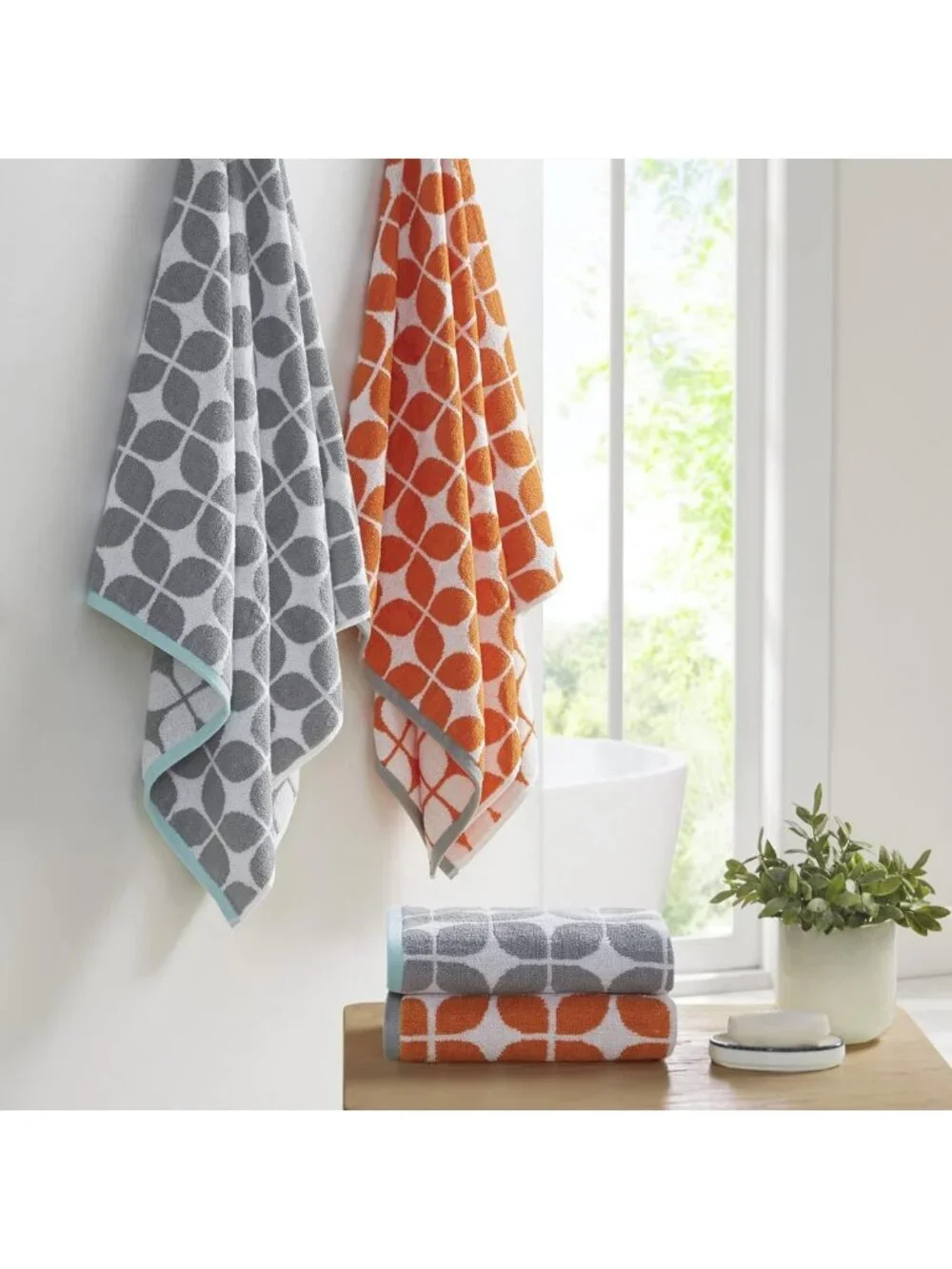 Cozy Cotton Bath Towel Set, 6-Piece Jacquard Design, Vibrant Orange Color